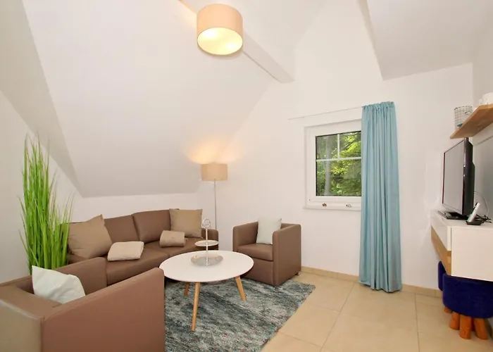 Rex Rugia 11-5 Mit Sauna- Und Schwimmbadnutzung Im Ahoi Sellin * Lobbe